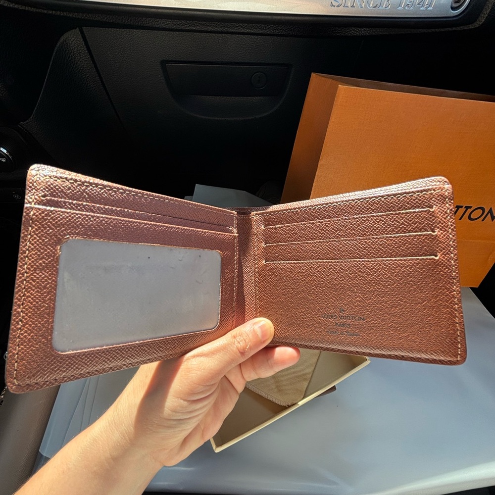 Authentic Louis Vuitton Brown Monogram Card Holder For men’s - Picture 2 of 7